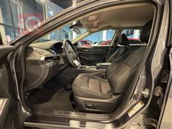 نيسان ألتيما